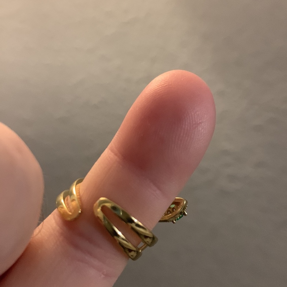 Gold snake ring - Picture 3 of 3